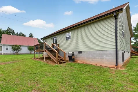 240 Dillon Lane Baxter TN 38544