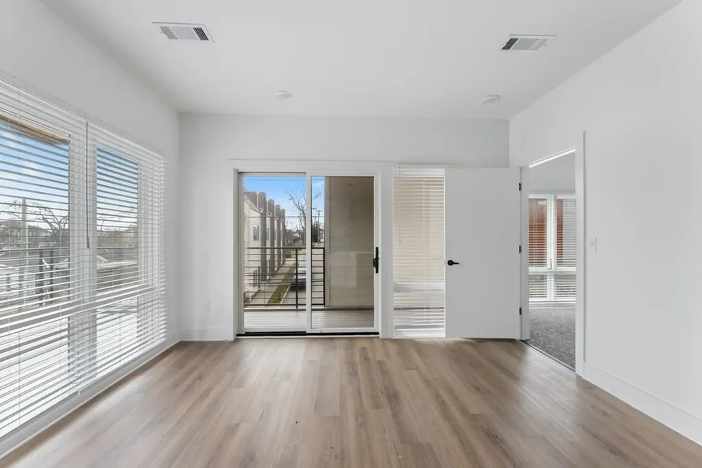 2704 Clifton Avenue Nashville TN 37209