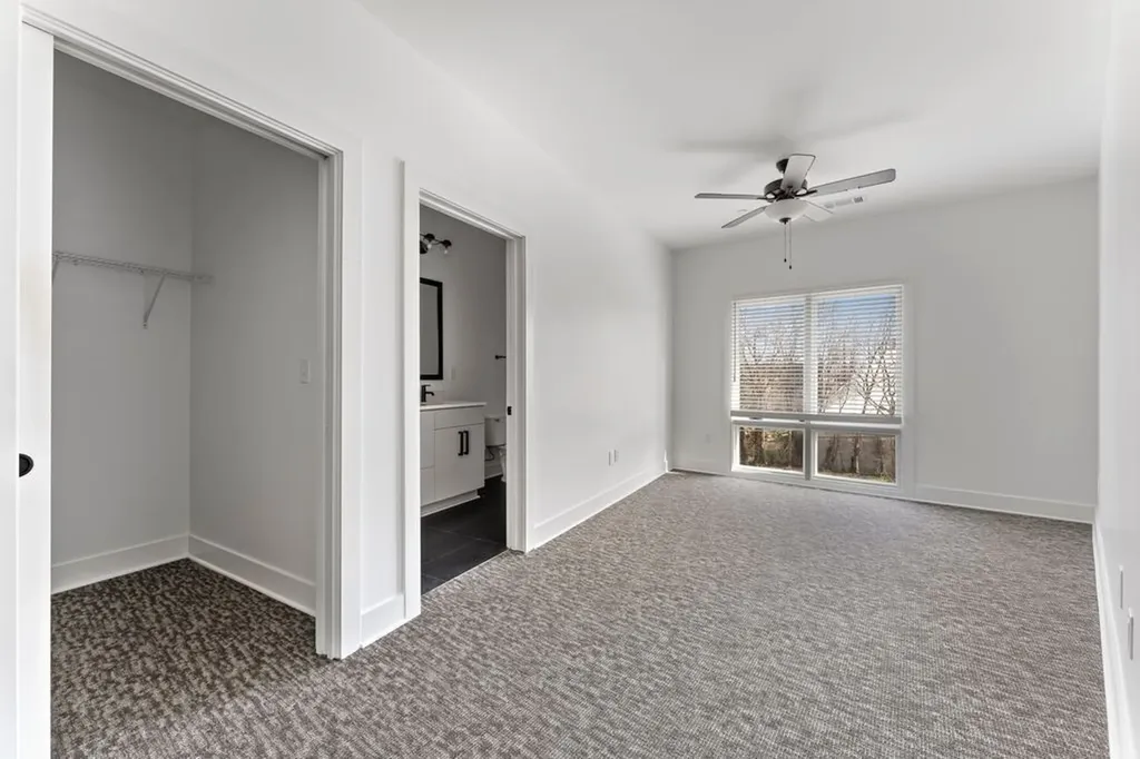 2704 Clifton Avenue Nashville TN 37209