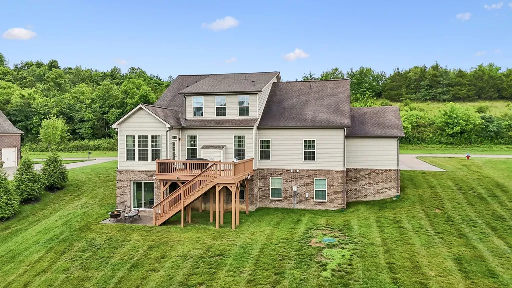 7016 Crimson Leaf Lane College Grove TN 37046