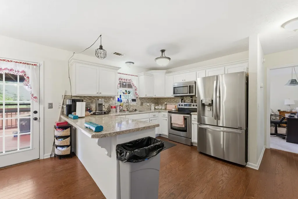 942 Lavergne Lane La Vergne TN 37086