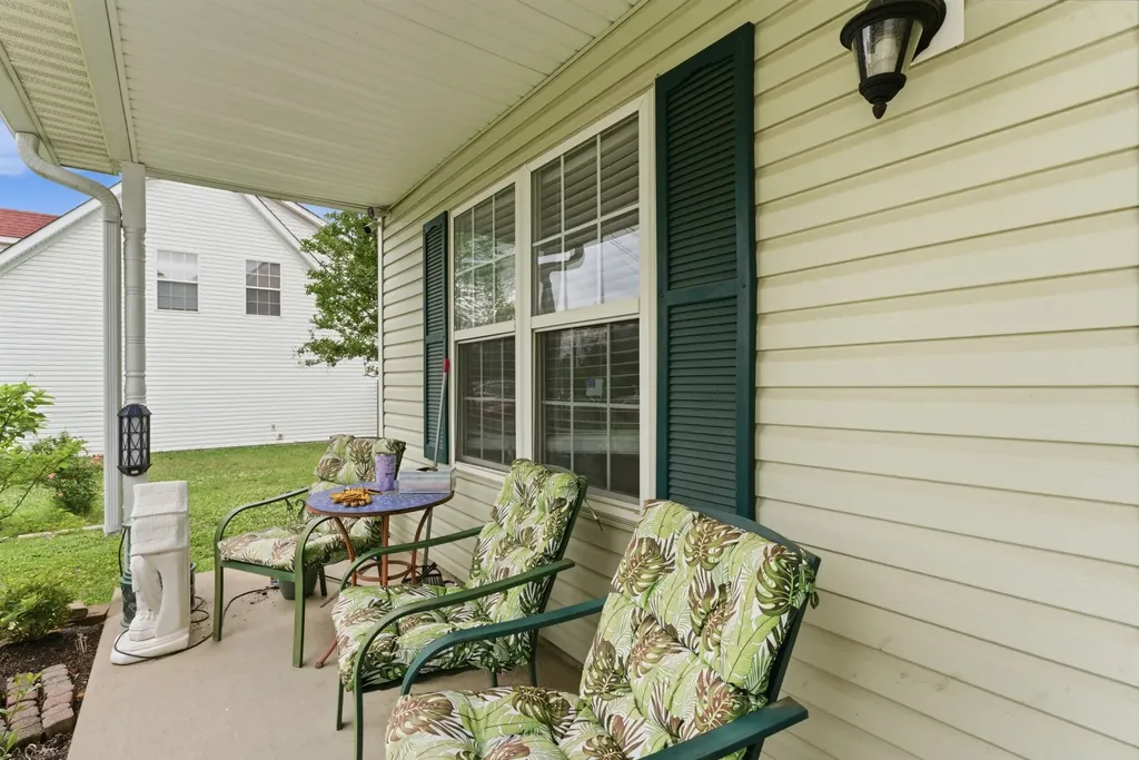 942 Lavergne Lane La Vergne TN 37086