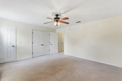 942 Lavergne Lane La Vergne TN 37086