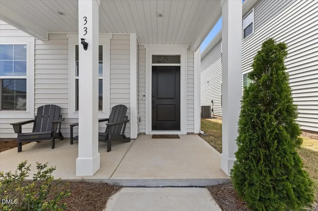 33 Pear Blossom Parkway Clayton NC 27520