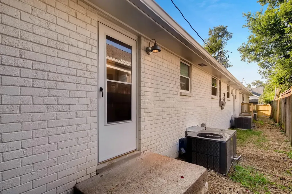 202 S 16th Street Nashville TN 37206