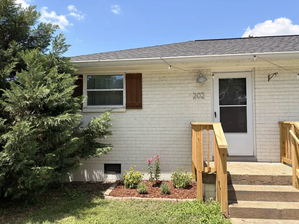 202 S 16th Street Nashville TN 37206