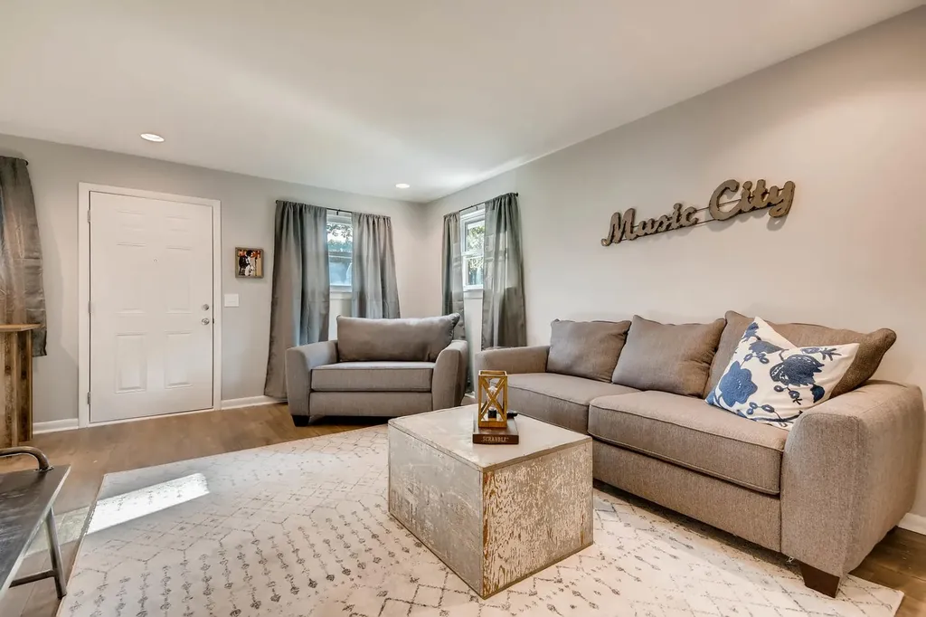 202 S 16th Street Nashville TN 37206
