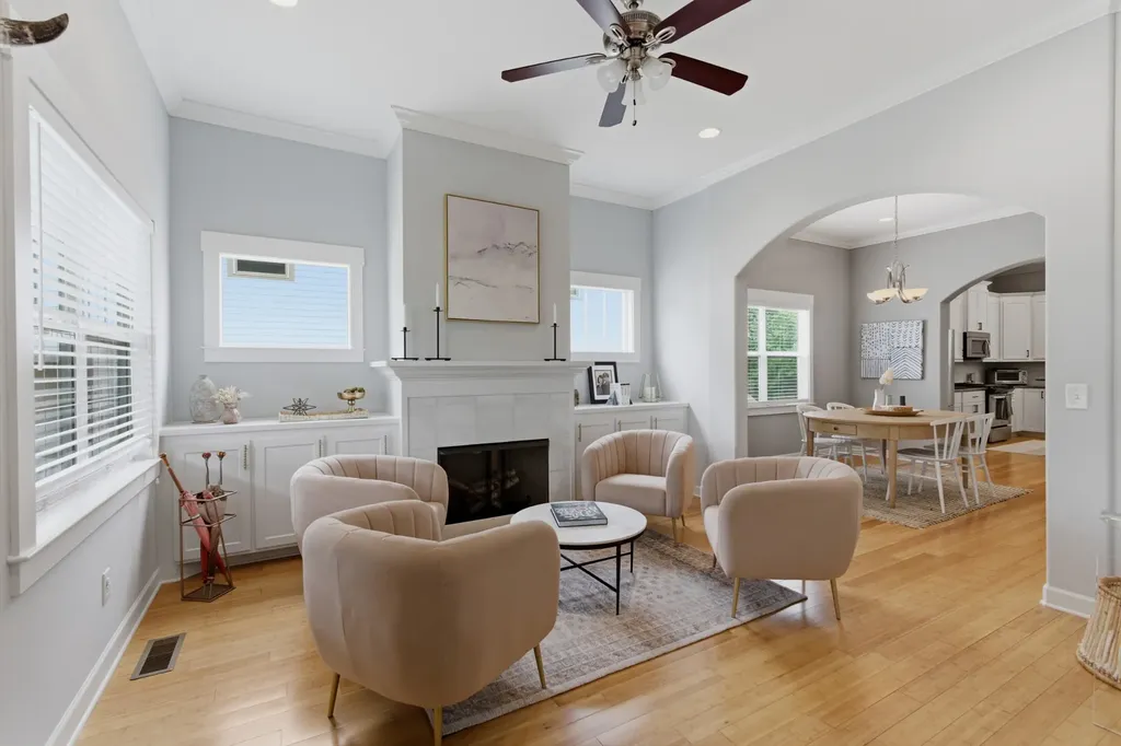 1321B Stratford Avenue Nashville TN 37216