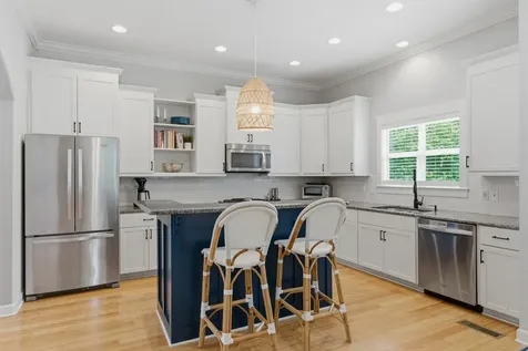 1321B Stratford Avenue Nashville TN 37216