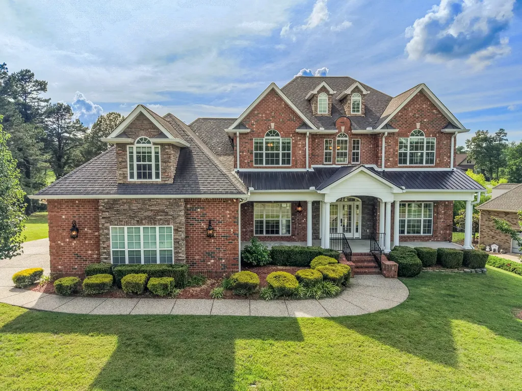 511 Country Club Drive Dickson TN 37055