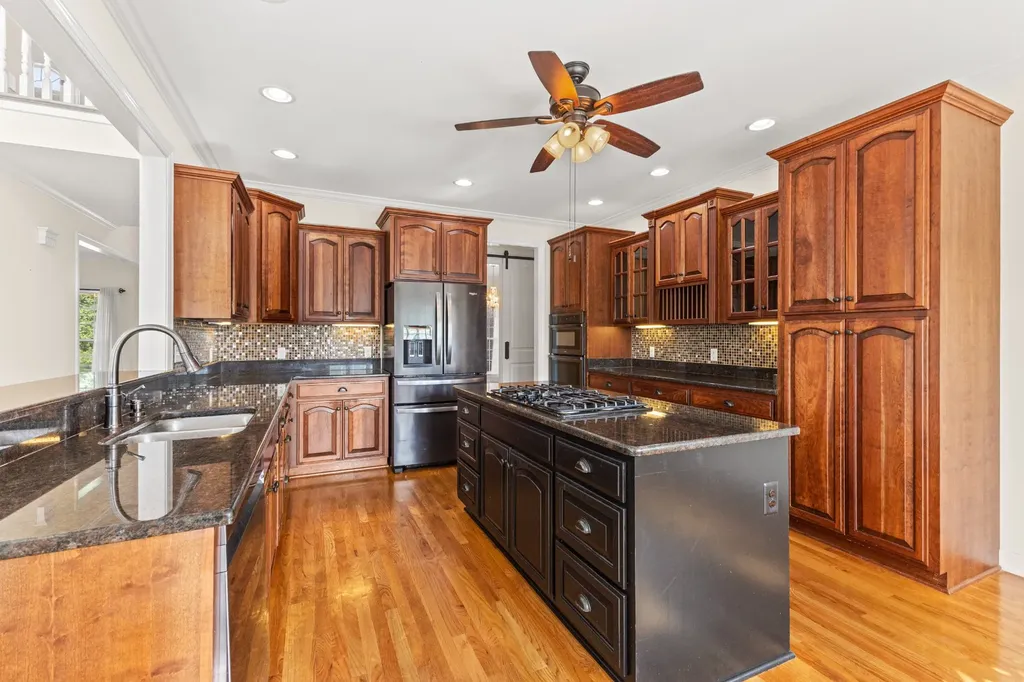 511 Country Club Drive Dickson TN 37055