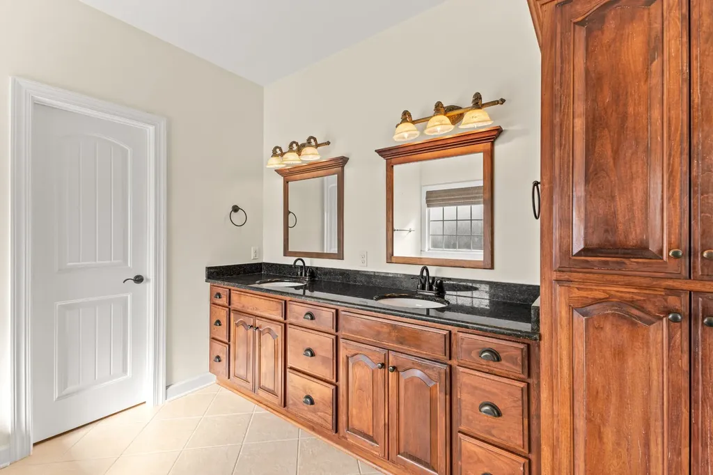 511 Country Club Drive Dickson TN 37055