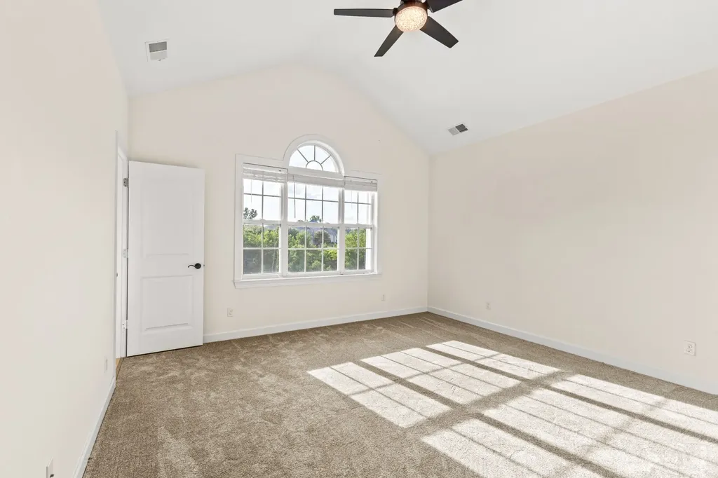 511 Country Club Drive Dickson TN 37055