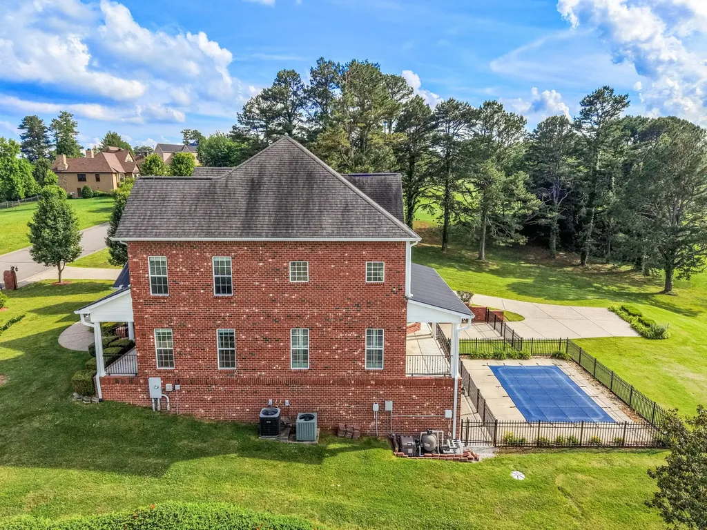 511 Country Club Drive Dickson TN 37055