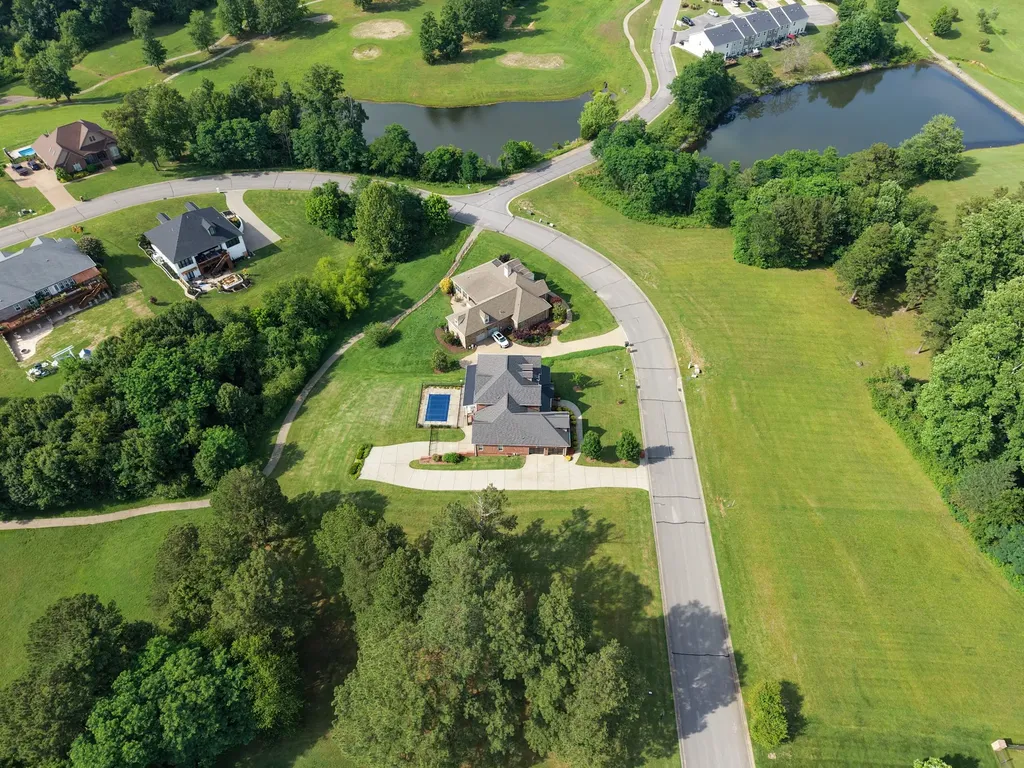 511 Country Club Drive Dickson TN 37055