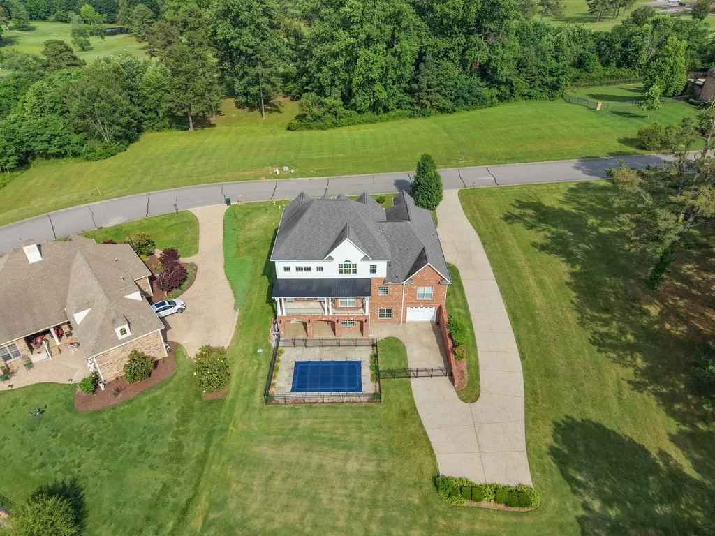 511 Country Club Drive Dickson TN 37055