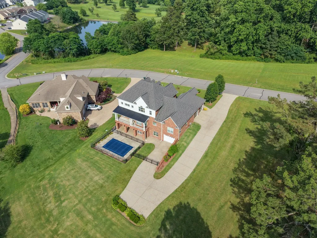 511 Country Club Drive Dickson TN 37055