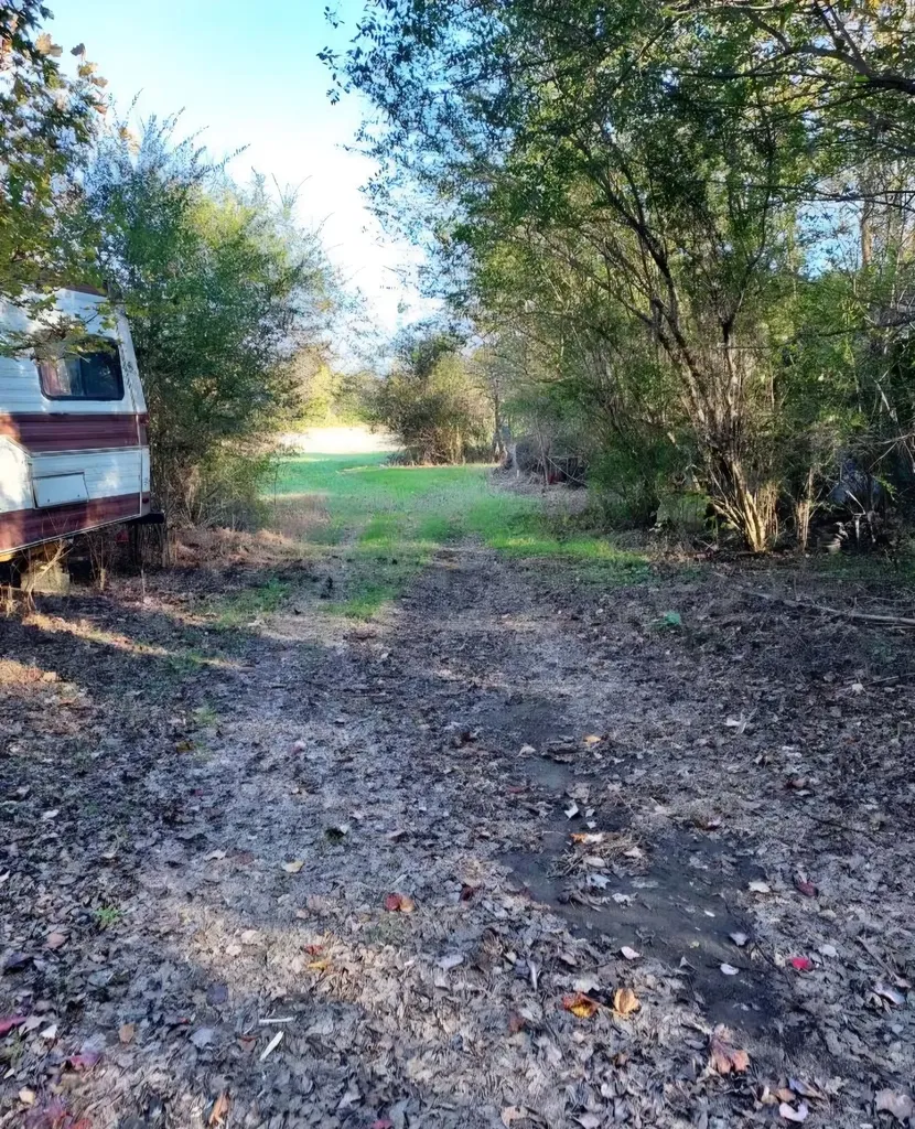 395 Good Hope Road Leoma TN 38468