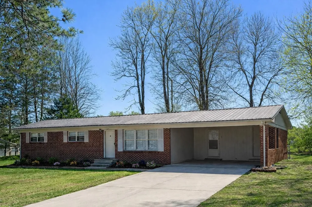 1107 Greenwood Trail, NW Cleveland TN 37312