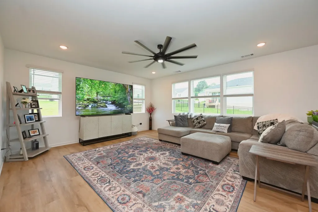 2982 Windstone Trail Columbia TN 38401