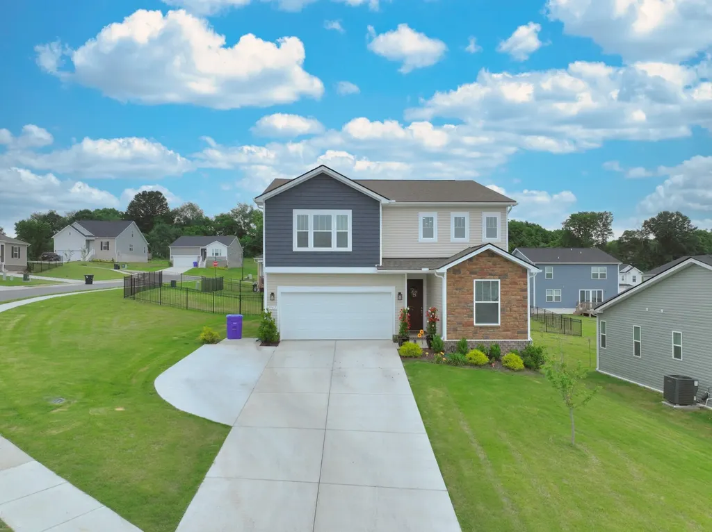 2982 Windstone Trail Columbia TN 38401