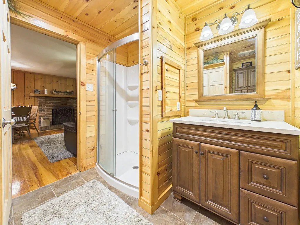 113 Rivendell Lane Tellico Plains TN 37385