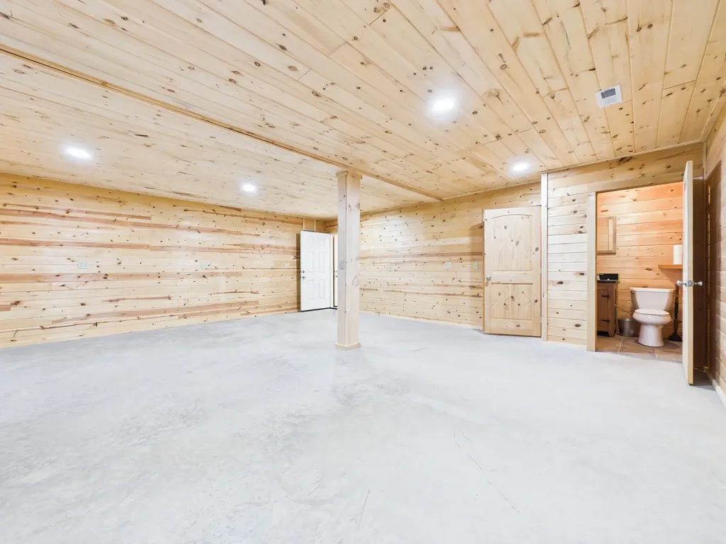 113 Rivendell Lane Tellico Plains TN 37385