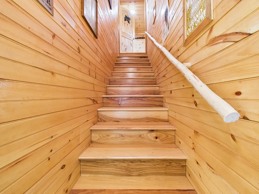 113 Rivendell Lane Tellico Plains TN 37385