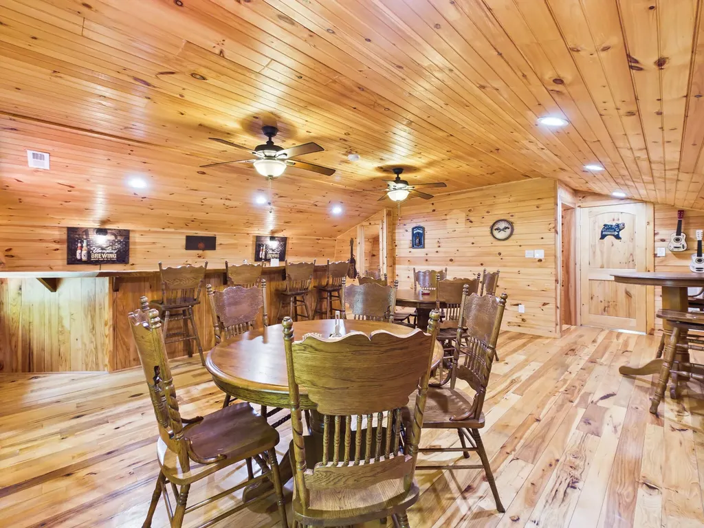 113 Rivendell Lane Tellico Plains TN 37385
