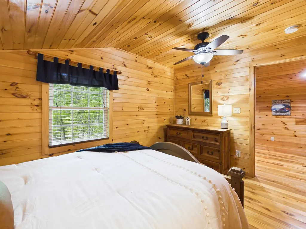 113 Rivendell Lane Tellico Plains TN 37385