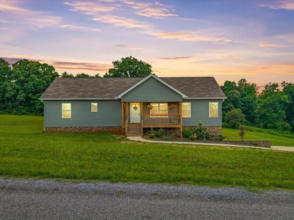 120 County Road 891 Etowah TN 37331