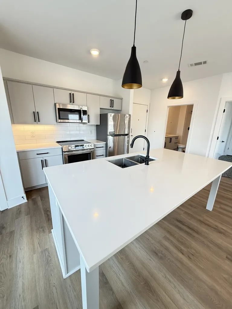 2704 Clifton Avenue Nashville TN 37209
