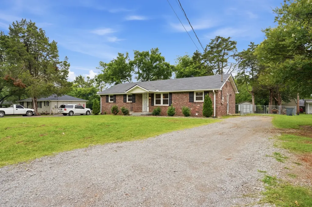 119 Mankin Street La Vergne TN 37086