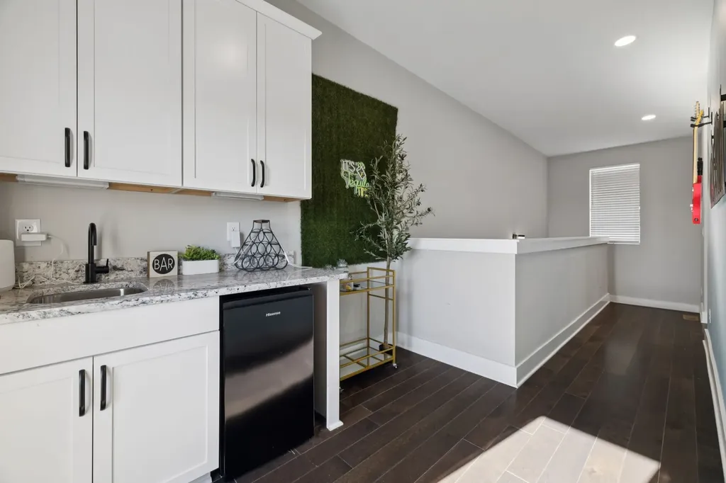 2127 Goodrich Avenue Nashville TN 37218