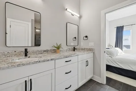 2127 Goodrich Avenue Nashville TN 37218