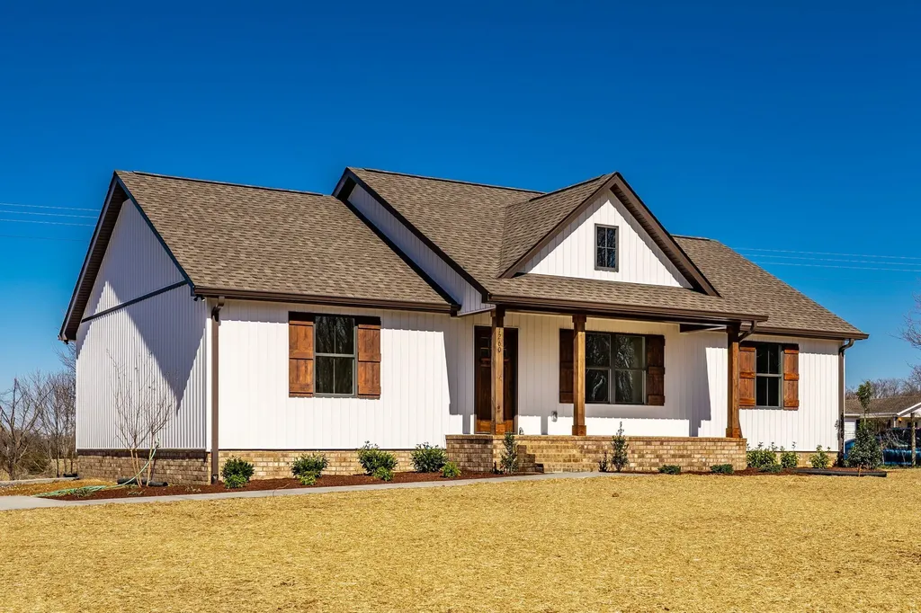 1260 Mount Olive Road Westmoreland TN 37186