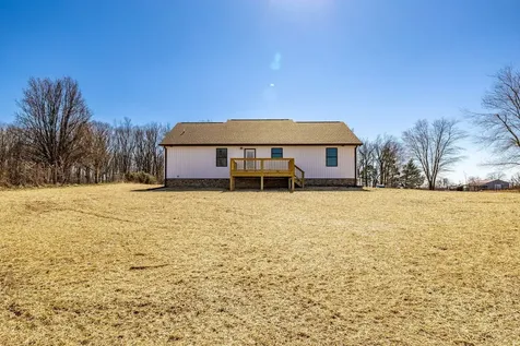 1260 Mount Olive Road Westmoreland TN 37186