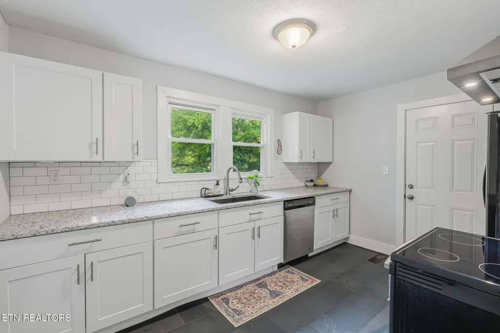 500 E Oldham Avenue Knoxville TN 37917