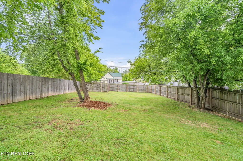 500 E Oldham Avenue Knoxville TN 37917