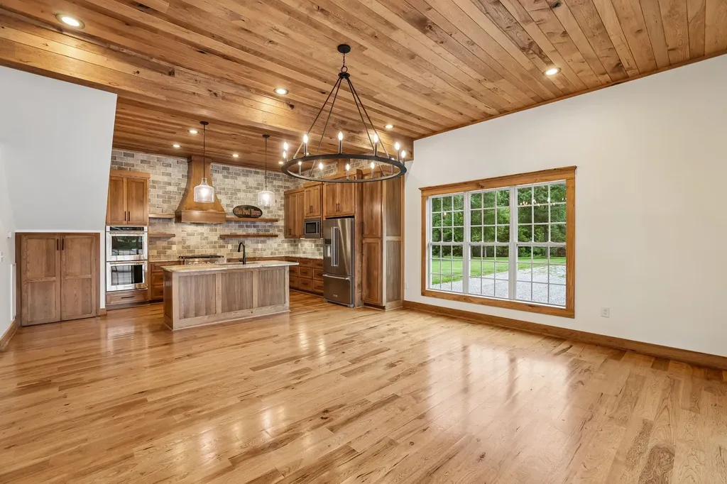 3539 Liberty Road Winchester TN 37398