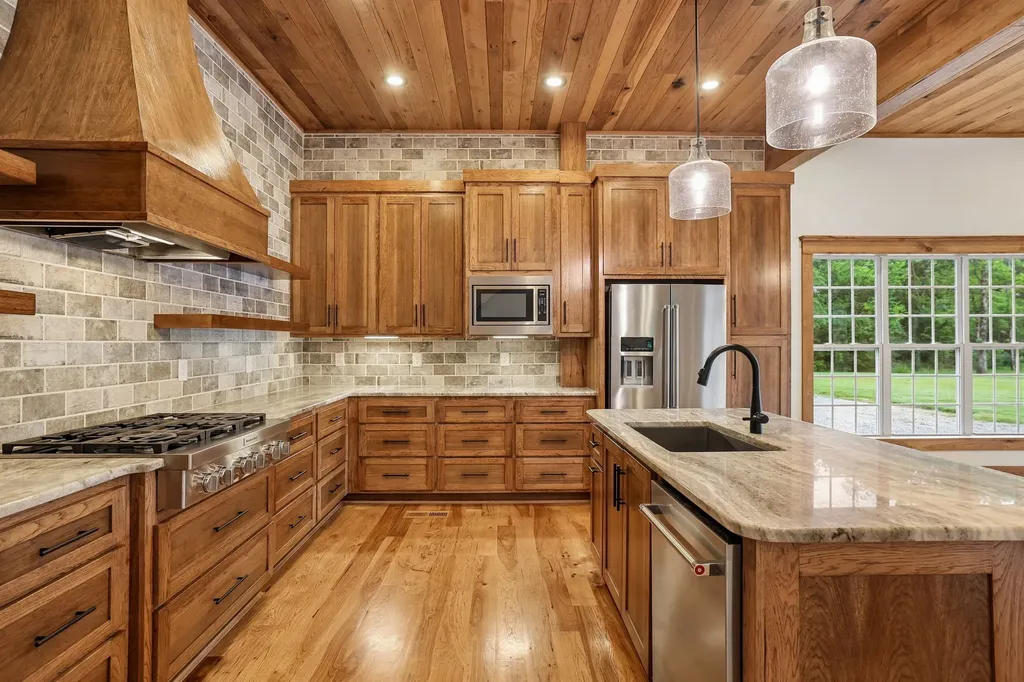 3539 Liberty Road Winchester TN 37398