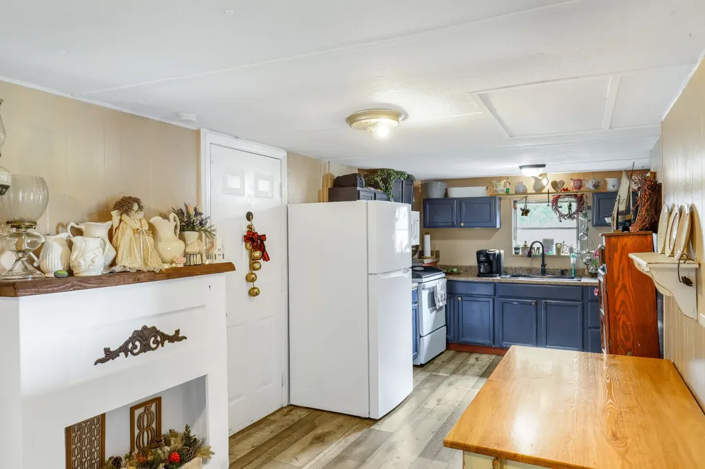 6016 Highland Road Orlinda TN 37141