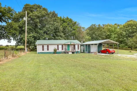 6016 Highland Road Orlinda TN 37141