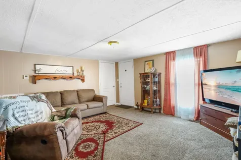 6016 Highland Road Orlinda TN 37141