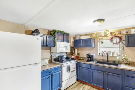 6016 Highland Road Orlinda TN 37141