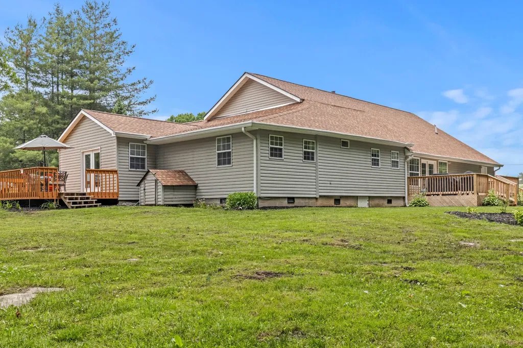 2595 Walkertown Road Dayton TN 37321