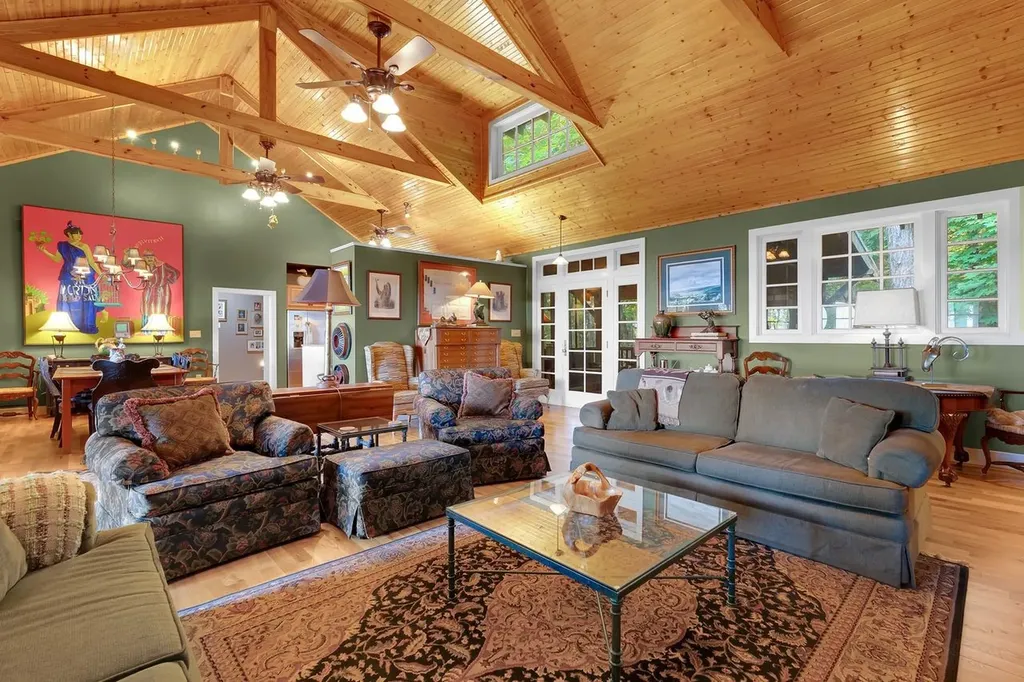 80 Unaka Drive Monteagle TN 37356