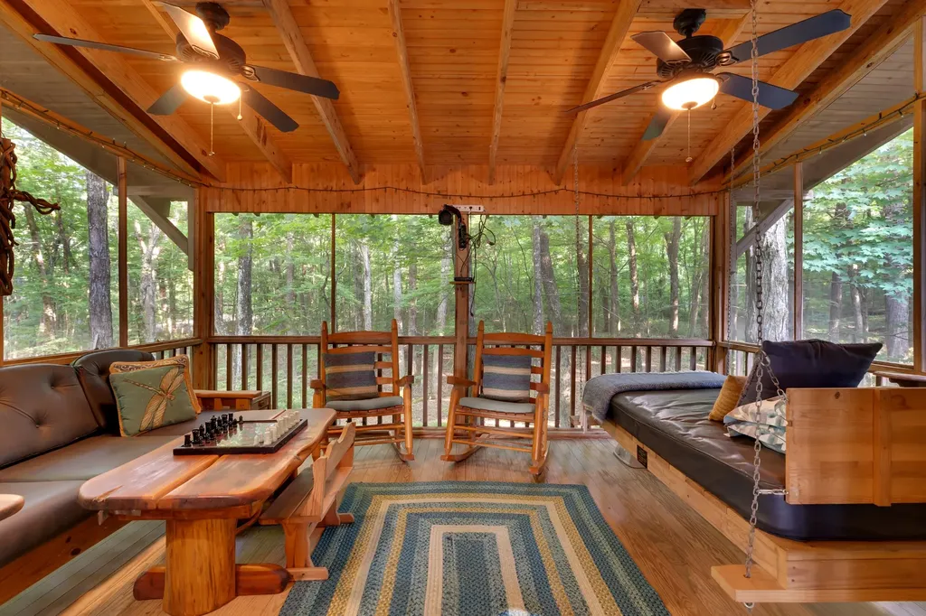 80 Unaka Drive Monteagle TN 37356