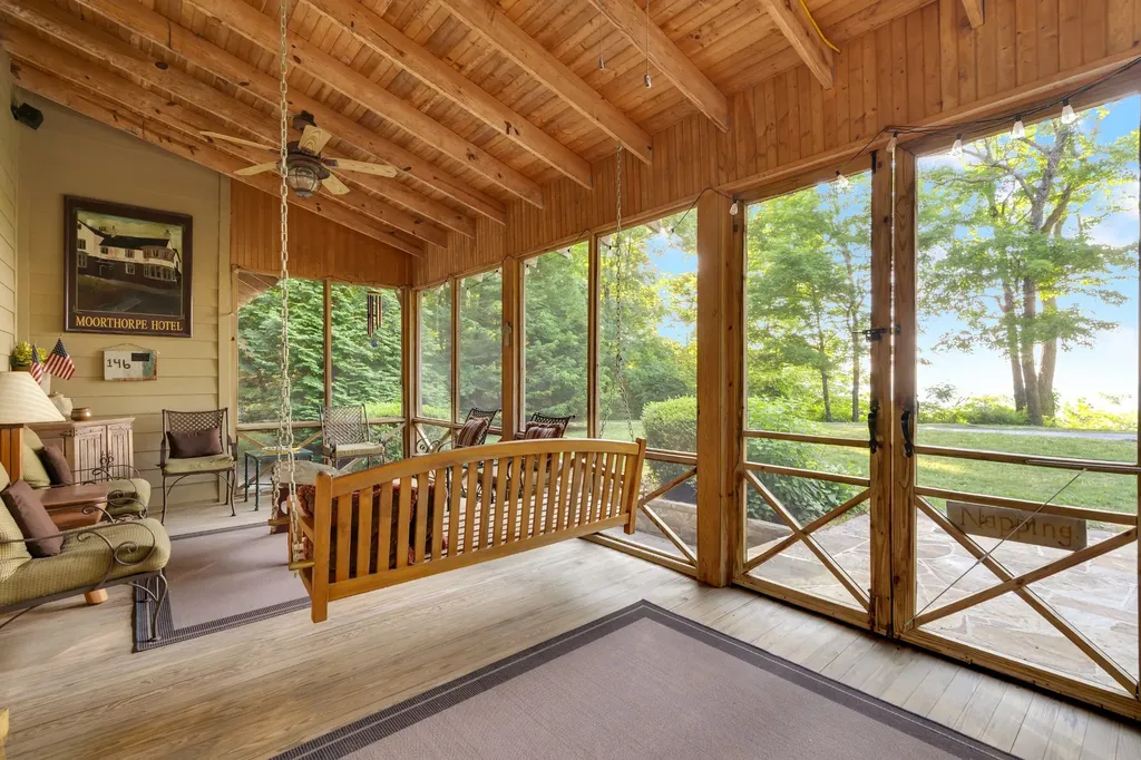 80 Unaka Drive Monteagle TN 37356