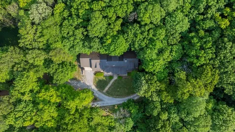 80 Unaka Drive Monteagle TN 37356